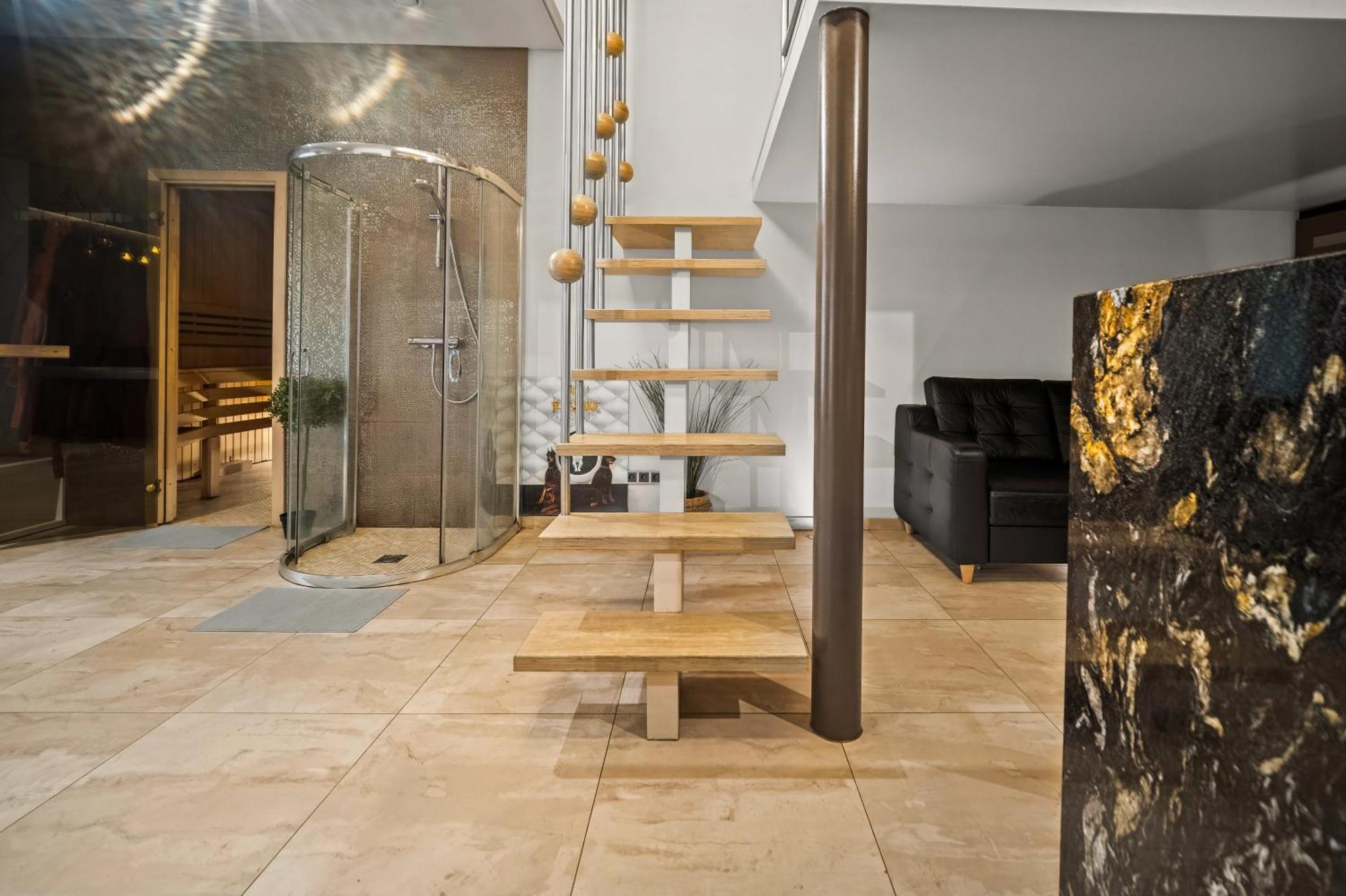 Secret Lounge - Cozy Studio With Sauna And Jacuzzi วิลนีอุส ภายนอก รูปภาพ